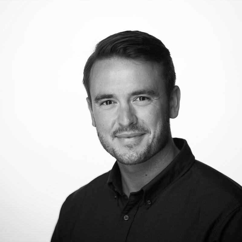 Dr Elliott Taylor